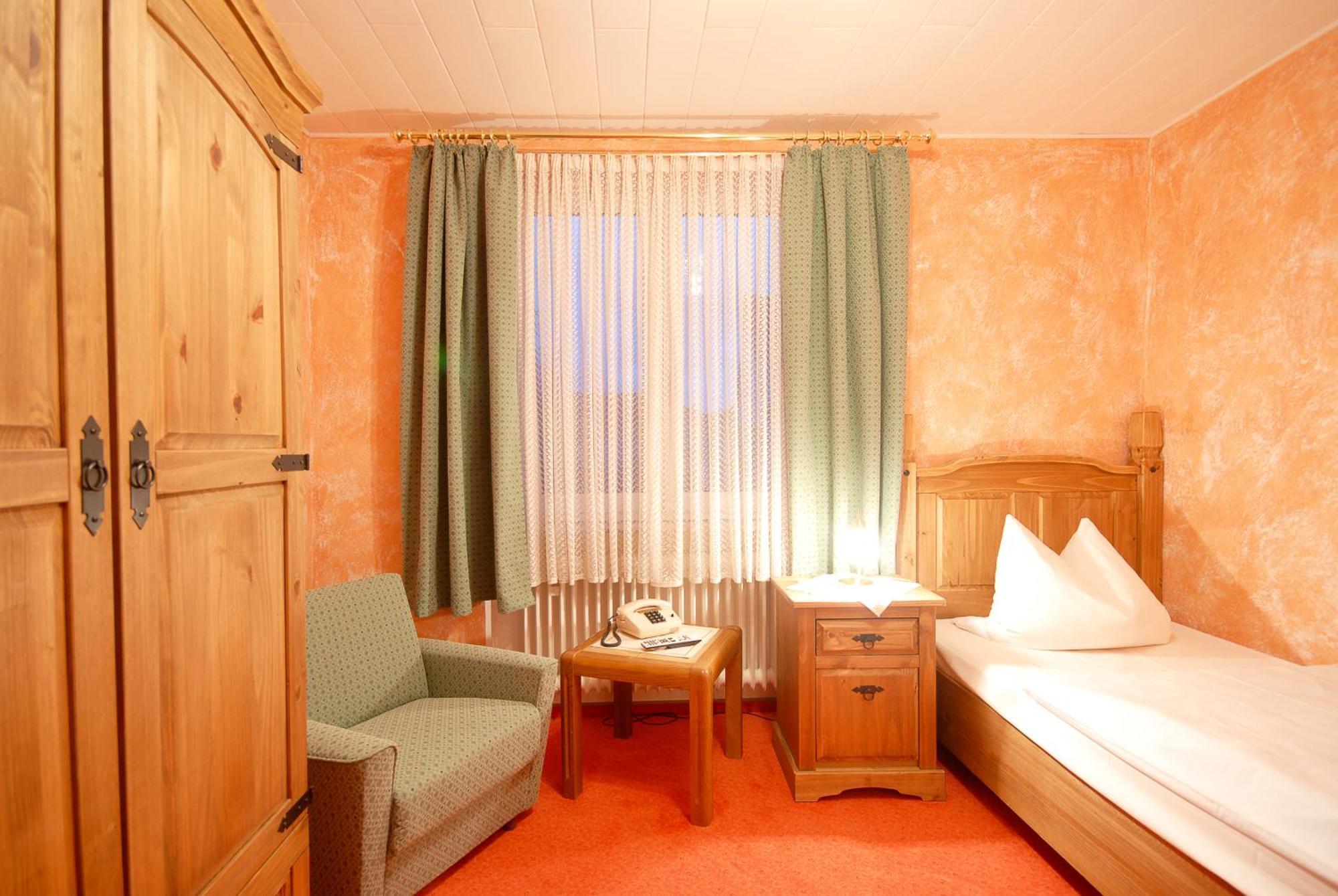 Hotel Gondel Altenkunstadt Eksteriør billede