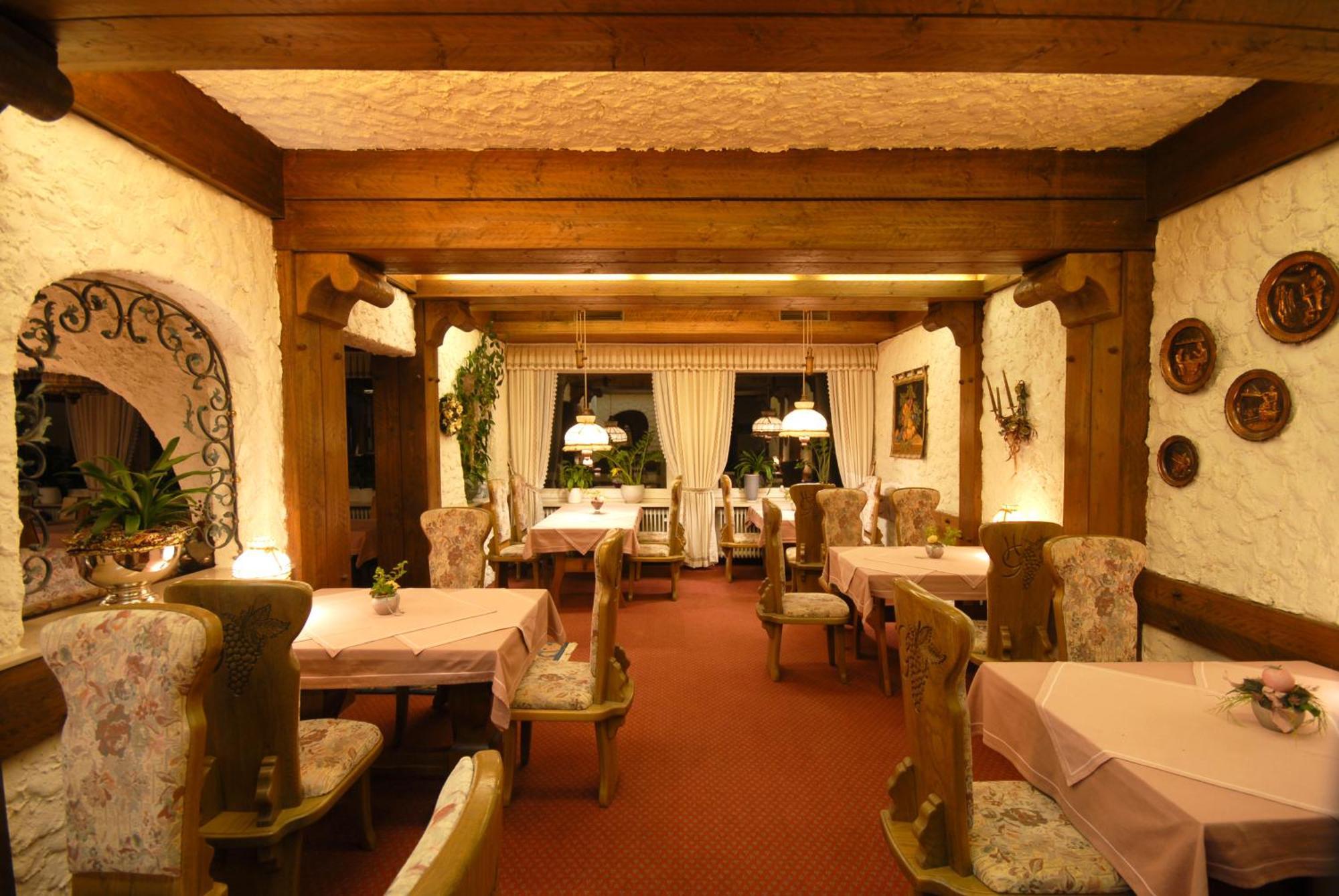 Hotel Gondel Altenkunstadt Eksteriør billede